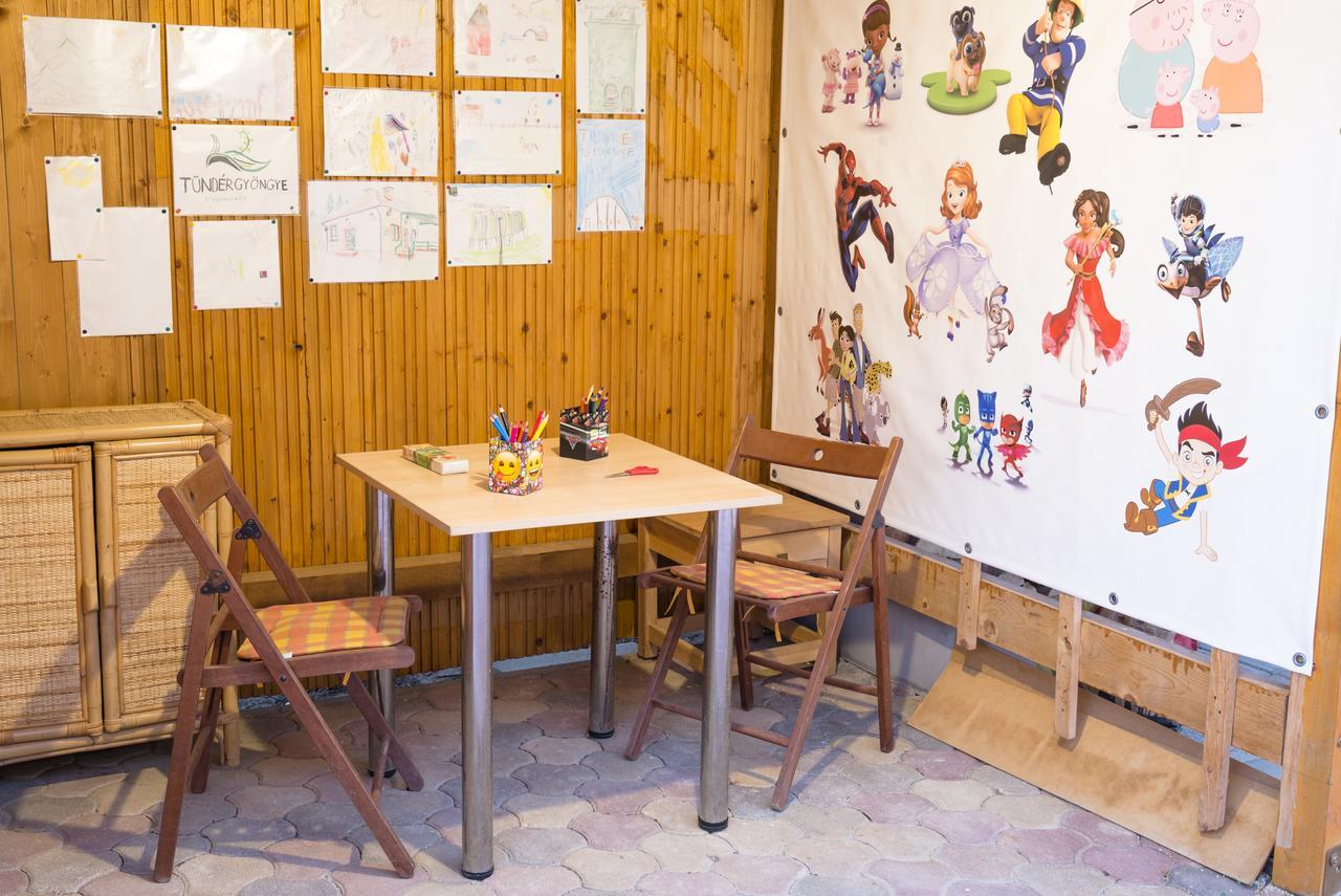 Tuendergyoengye Apartmanhaz Зирц Экстерьер фото